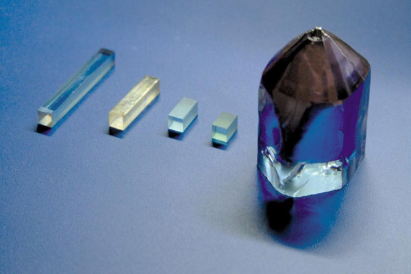 Q-SWITCHING CRYSTALS: Nano-Crystals